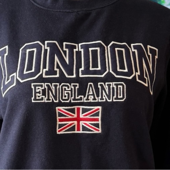 ✅Adult London England Embroidered Navy Sweatshirt - Picture 7 of 13